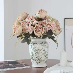 Bouquet de fleurs de pivoine artificielle de style européen en vase en céramique déco hôtel