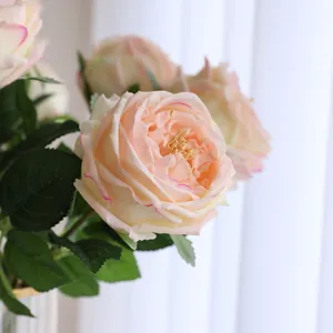 Bouquet di rose artificiali Austin fiori di peonia in seta per decoro domestico.