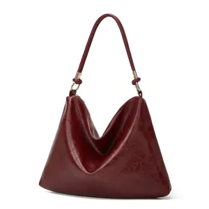Klassische burgunderrote weiche Ledertasche, große, lässige Hobo Umhängetasche für Damen.