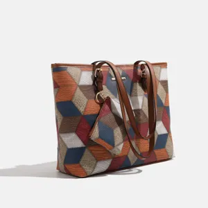 Geometrische Patchwork Damentasche, große Umhängetasche mit passender kleiner Reißverschlusstasche.