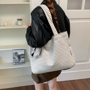 Japanse stijl zwart-wit gestreepte canvas shopper, grote schoudertas voor dagelijks.