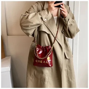 Borsa a secchiello trapuntata rossa donna mini borsa a tracolla alla moda borsa chic estate
