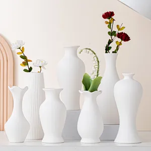 Unpainted Ceramic Vase White Bisque DIY Painting Pottery Flower Vase Home Decor Modern Minimalist Tabletop Floral Holder