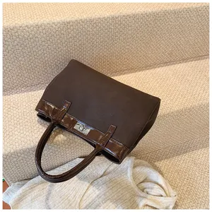 Stylish brown women handbag casual minimalist shoulder tote bag for autumn fashion chic design