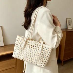 Chic hollow straw beach bag summer woven tote handbag casual holiday shoulder bag stylish