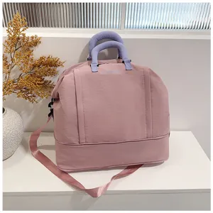 Borsa da viaggio grande capacità borsone fitness tracolla rosa colorblock vista dettagliata