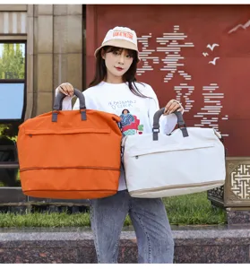 Große erweiterbare Reise-Duffel-Bag wasserdichte Oxford-Stoff-Sporttasche für Fitness und Reisen.
