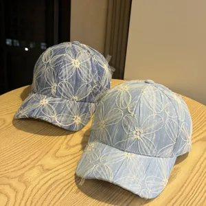 Süße florale Jeans Baseballkappe für Damen im koreanischen Stil, modische Sonnenenhut.