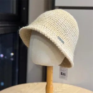 Chapeau bob en tricot rayé dégradé pour femme, bonnet crochet chaud automne hiver.