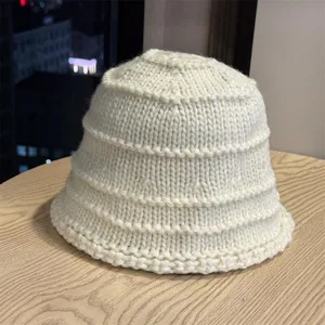 Vintage pleated knit bucket hat for women, casual warm winter solid color woolen basin cap.