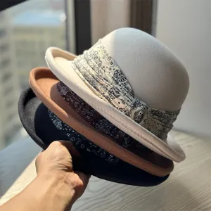 French Vintage Woolen Fedora Hat Women Autumn Winter British Style Casual Small Top Hat Warm Solid Color Bowler Hat