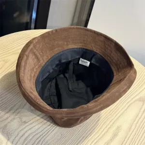 Sombrero de ante marron para mujer, sombrero de pescador vintage otono invierno casual.