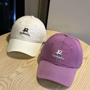 Quick-drying baseball cap for men and women, stylish embroidery letter design, casual sun hat.