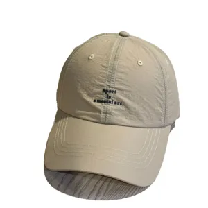 Gorra de béisbol deportiva transpirable ligera de secado rápido caqui para mujer