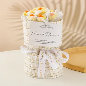 Ramo de flores de ganchillo hecho a mano regalo para novia, cinta de tweed.