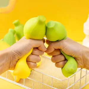 Παιχνίδι αντιστρές μπανάνας αργής επαναφοράς μαλακό λάστιχο χαριτωμένο αισθητηριακό παιχνίδι.