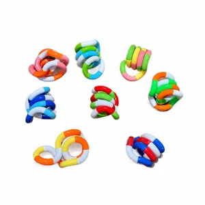 Kleurrijk draaibaar sensorisch fidget speelgoed stressverlichting puzzel voor kinderen