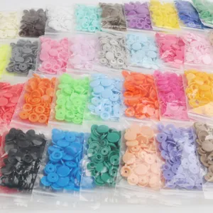 Colorful resin snap buttons, mixed colors plastic fasteners for DIY sewing crafts and apparel.