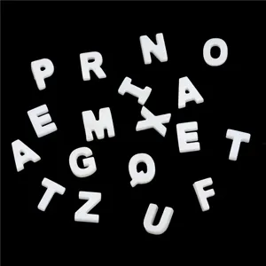 Pendentifs Lettres en Coquillage Naturel DIY Fabrication de Bijoux Charms Alphabet Blanc Nacre Pour Boucles d'Oreilles Collier