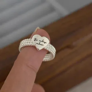 Rétro Minimaliste Alliage Cœur Lettre Bague Ouverte Femmes Mode Bijoux Élégant Tendance Bague Doigt Cadeau Accessoires