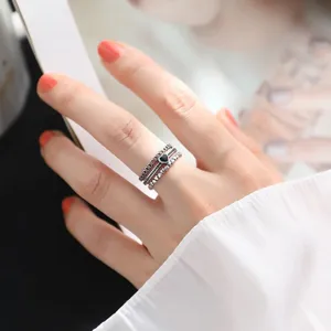 Bague en argent empilée minimaliste vintage avec cœur noir pour femmes, bijou réglable mode