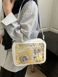 Witte PU transparante ita schouder crossbody tas met ruffles en leuke anime badges.