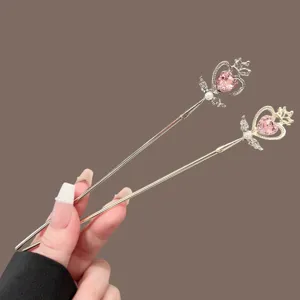 Bacchetta magica giapponese fermacapelli in metallo con cristallo cuore rosa, accessorio per capelli.
