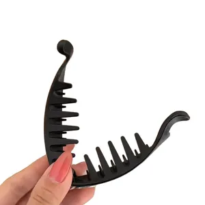 Molla per capelli a banana nera per capelli folti, supporto per coda di cavallo elegante.