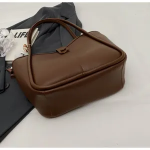 Borsa a mano marrone retro grande capacita shopper elegante e stile versatile chic