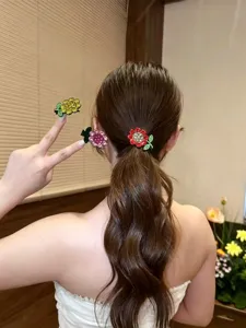 Pince à cheveux tournesol en strass épingle à cheveux florale brillante accessoires chic