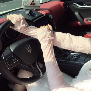 Manicotti di protezione solare rosa con perle e fiocchi da donna estate guida all'aperto