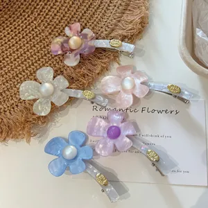 Koreanischer Stil Schimmernde Blumen Haarnadel Süße Harz Blume Entenschnabel Clip Mit Perle Haarklammer Für Damen Haarschmuck