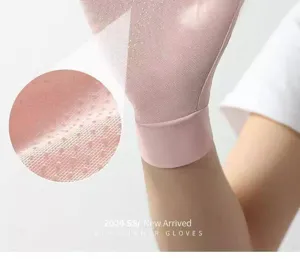 Gants en soie glacée de protection solaire d'été respirants tactiles antidérapants femme detail