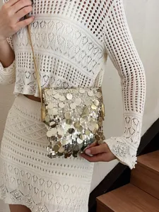 Borsa a tracolla mini in paillettes dorate da donna, elegante borsa chic con catena.
