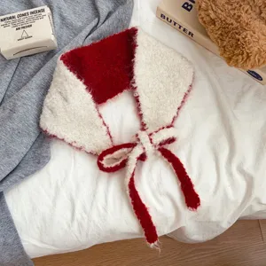 Koreanischer Stil süßer zweifarbiger flauschiger Strickschal mit Schleife für Damen.