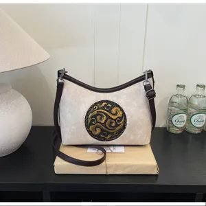 Sac à bandoulière en cuir véritable style chinois avec motif gaufré, sac oreiller.