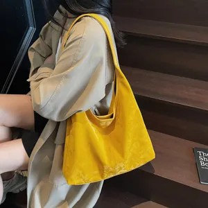 Sac besace souple pour femme, grand cabas rétro élégant pour le travail quotidien et le style mode.
