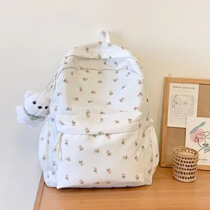 Leuke bloemvormige schoolrugzak met berenhanger, schattige Japanse casual dagrugzak.
