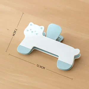 Cute cat shape book clip plastic page holder for student daily reading 12.9x7.8cm