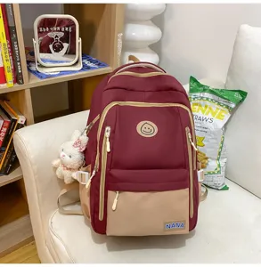 Lässiger großer Kapazität Studenten Rucksack Schultasche mit süßem Hasenanhänger Kontrastfarbe.