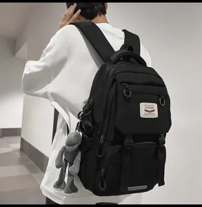 Detailansicht des schwarzen Canvas-Rucksacks, große Kapazität Schultasche für Damen und Herren