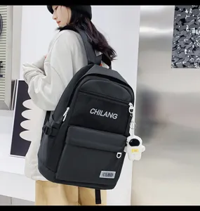 Großer Kapazität lässiger Rucksack für Studenten, stilvolle schwarze Schultasche.