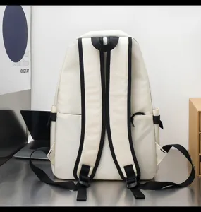 Minimalistischer Freizeit Rucksack fuer den Alltag, leicht und geraeumig fuer Studenten.