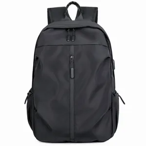 Sac à dos professionnel homme noir en oxford sac de voyage ordinateur vue de face