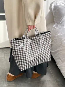Black and white plaid tote bag large capacity canvas handbag casual outdoor shoulder bag