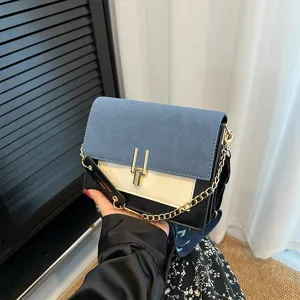 Stylish color-block shoulder bag with chain strap, retro small square bag for women daily use.