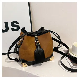 Modische Damen Eimer-Tasche, Retro Ölgemälde Stil Umhängetasche mit Metallecken.