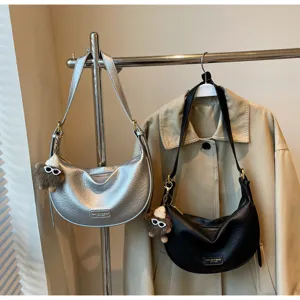 Halve maan schoudertas damestas stijlvolle effen PU lederen crossbody tas chique dagelijks gebruik
