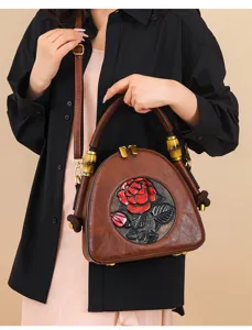 Vintage geprägte Leder-Umhängetasche mit Blumen-Reliefdesign, lässige Pendler-Crossbody-Tasche.