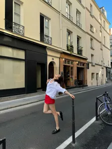 Schicke rote Leinen Sommer Urlaub Shorts Skort, lässiger französischer Stil, toller Tragekomfort.